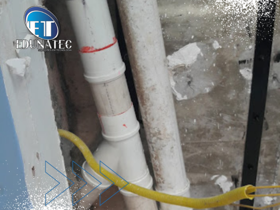 Reforço Estrutural na Extensão da Laje para Sustentação de Piscina na Cobertura